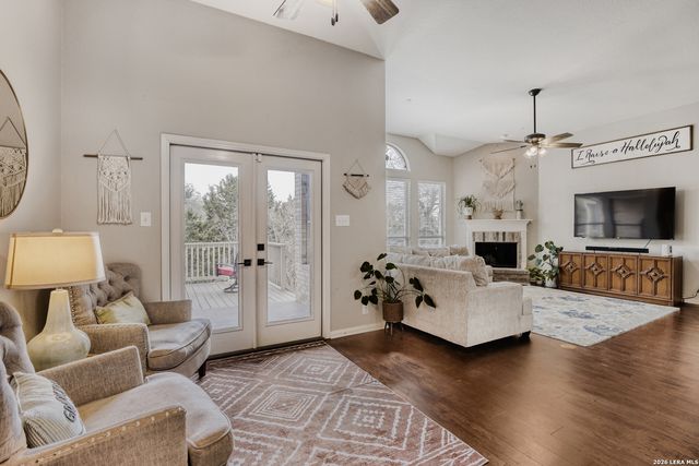 8330 Magdalena Run, Helotes, TX 78023