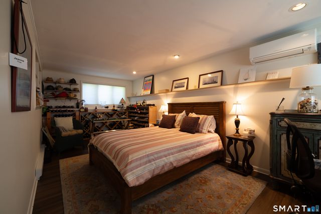 901 River Road, Groton, CT 06355