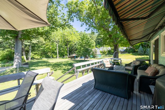 901 River Road, Groton, CT 06355