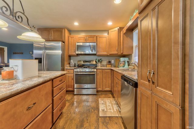 11316 Bayview Court, Evansville, IN 47712