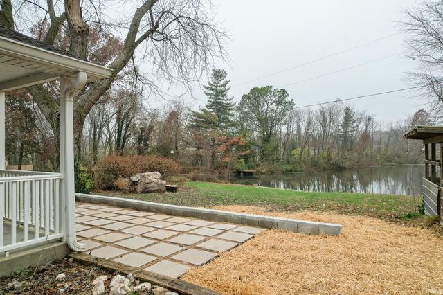 11316 Bayview Court, Evansville, IN 47712