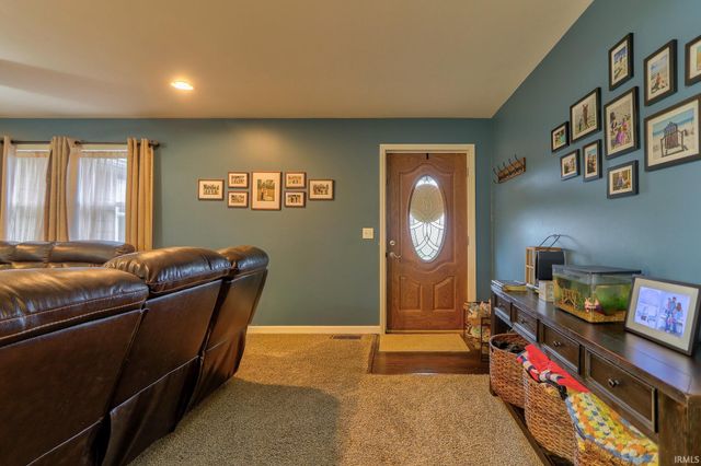 11316 Bayview Court, Evansville, IN 47712