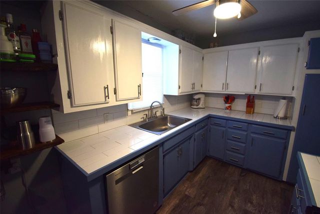 801 W 16th Street, Sulphur, OK 73086