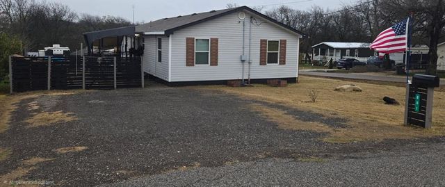 801 W 16th Street, Sulphur, OK 73086