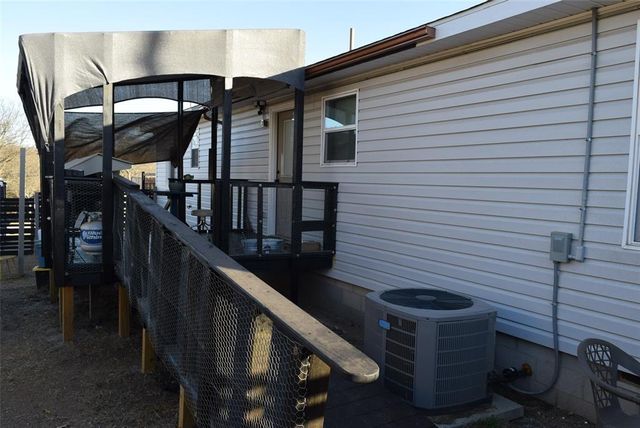 801 W 16th Street, Sulphur, OK 73086