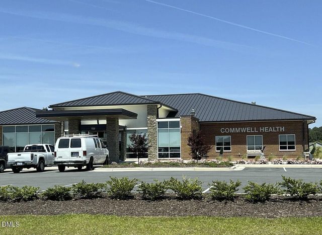 394 Pecan Valley Way, Four Oaks, NC 27524