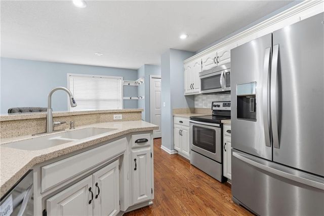 9101 NE 110th Street, Kansas City, MO 64157