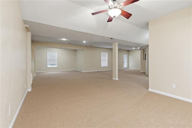 9101 NE 110th Street, Kansas City, MO 64157