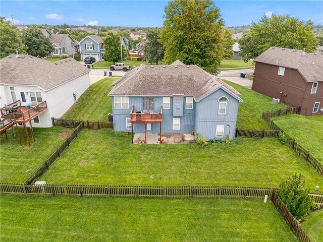 9101 NE 110th Street, Kansas City, MO 64157