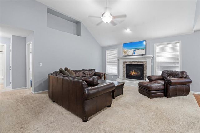 9101 NE 110th Street, Kansas City, MO 64157