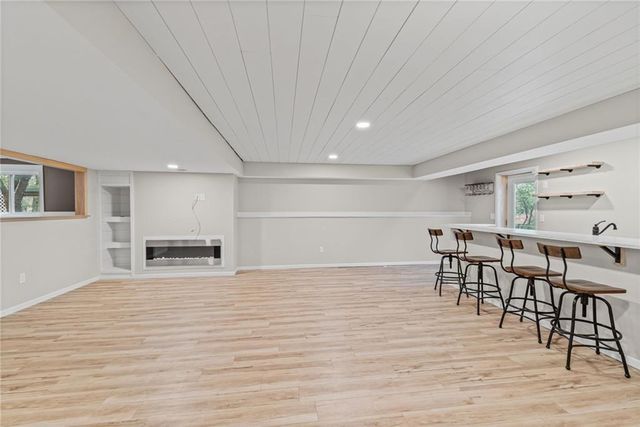 423 N Armstrong Street, Pleasant Hill, MO 64080