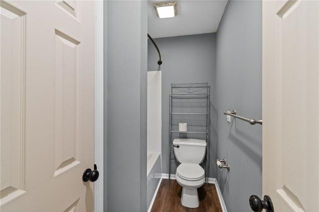 423 N Armstrong Street, Pleasant Hill, MO 64080