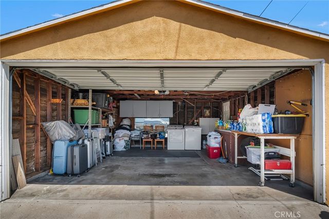 9504 Van Ruiten, Bellflower, CA 90706