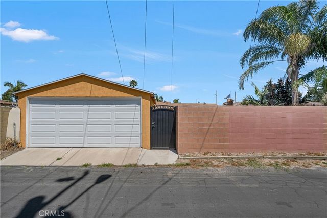 9504 Van Ruiten, Bellflower, CA 90706