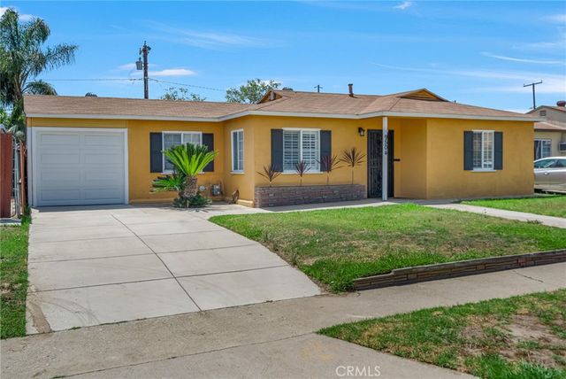 9504 Van Ruiten, Bellflower, CA 90706