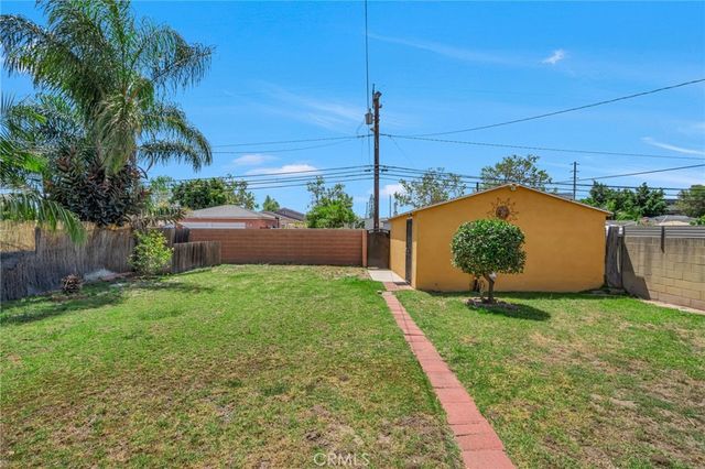 9504 Van Ruiten, Bellflower, CA 90706