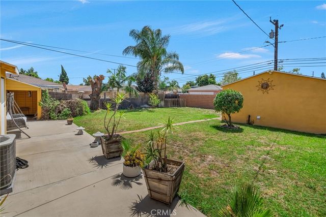 9504 Van Ruiten, Bellflower, CA 90706