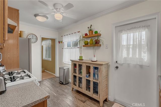 9504 Van Ruiten, Bellflower, CA 90706