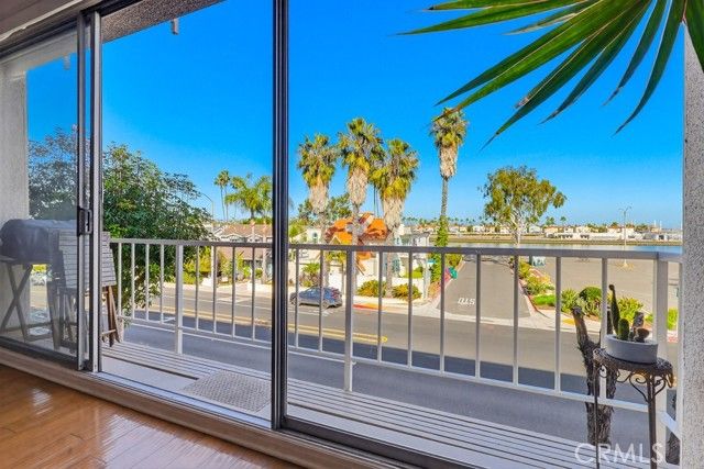 383 Bay Shore 307, Long Beach, CA 90803