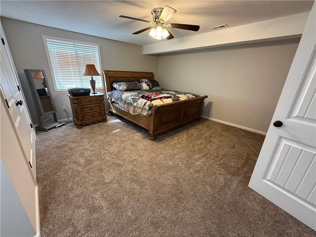 3817 SW Briarwood Oaks Drive, Blue Springs, MO 64015