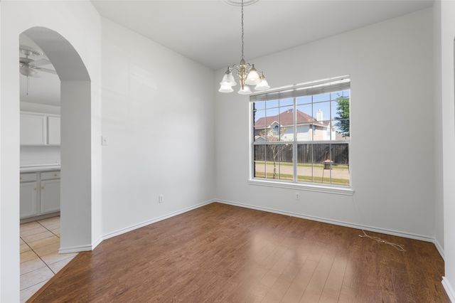 10609 Pineview Lane, Frisco, TX 75035