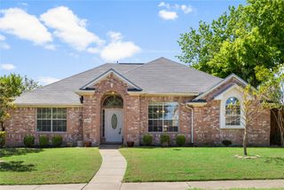 10609 Pineview Lane, Frisco, TX 75035