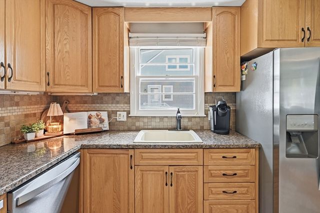 100 Colorado Street, Springfield, MA 01118
