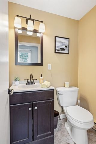 100 Colorado Street, Springfield, MA 01118
