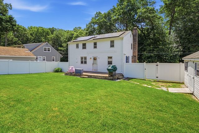 100 Colorado Street, Springfield, MA 01118