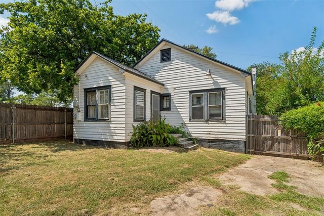 11 W Drummond Street, Shawnee, OK 74801
