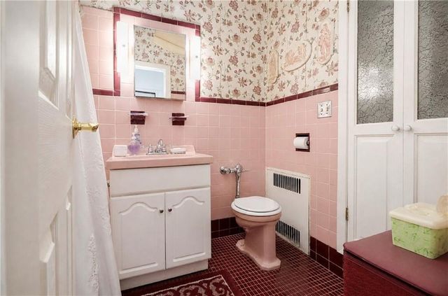 2544 Hubbard Street, New York City, NY 11235