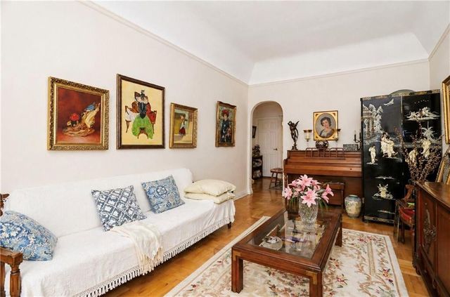 2544 Hubbard Street, New York City, NY 11235
