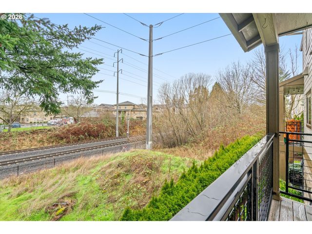 8648 Ne DELAMERE Way, Hillsboro, OR 97006