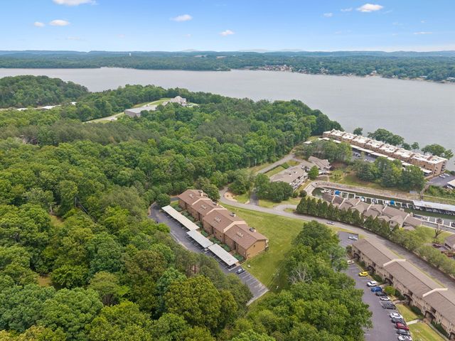 4319 Lakeshore Lane 301, Chattanooga, TN 37415