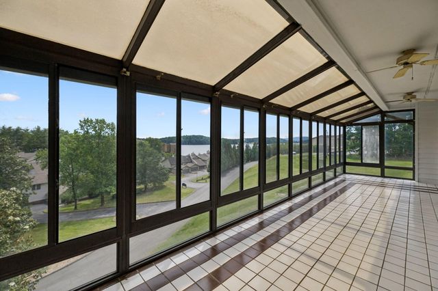 4319 Lakeshore Lane 301, Chattanooga, TN 37415