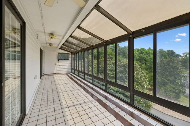 4319 Lakeshore Lane 301, Chattanooga, TN 37415