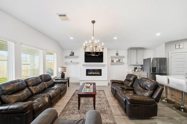 8210 Buck Lane, Rosharon, TX 77583