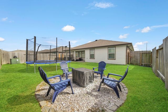 8210 Buck Lane, Rosharon, TX 77583