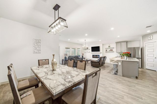 8210 Buck Lane, Rosharon, TX 77583