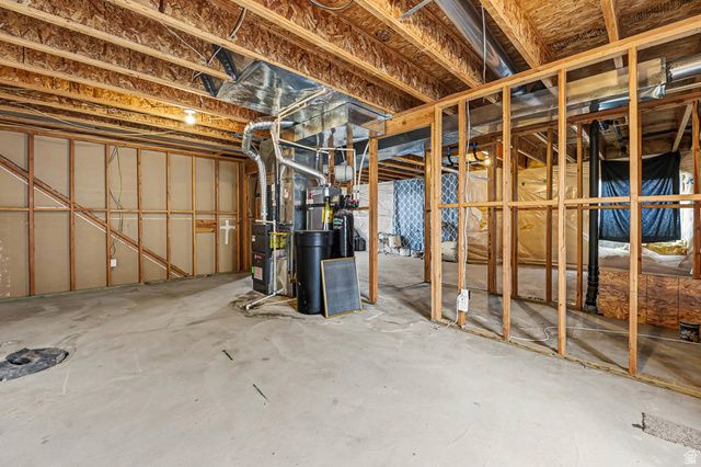 5757 N MAST LN, Stansbury Park, UT 84074