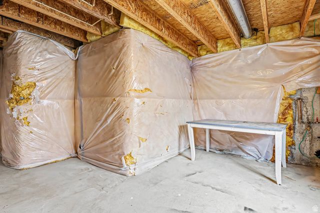 5757 N MAST LN, Stansbury Park, UT 84074