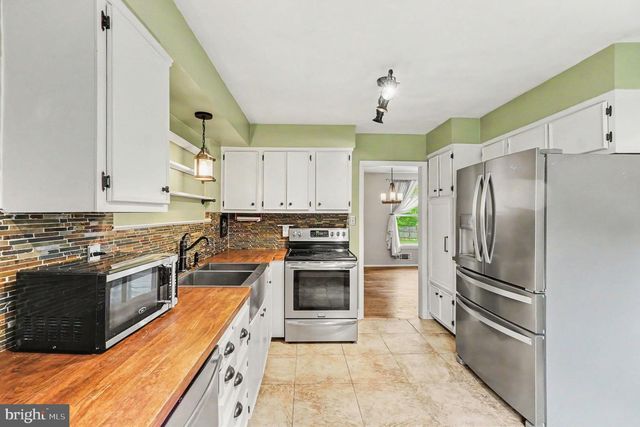 201 MOUNTAIN RD, Fallston, MD 21047