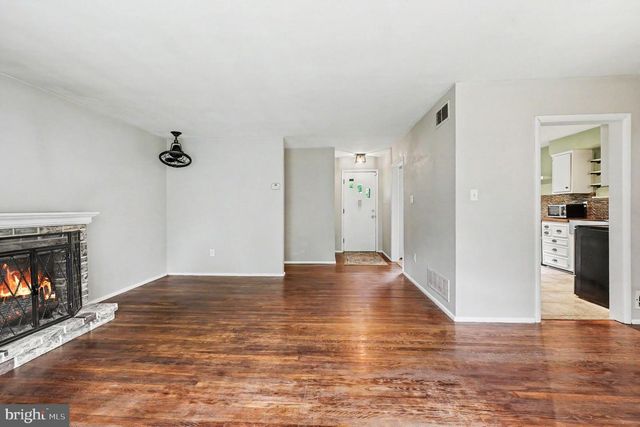 201 MOUNTAIN RD, Fallston, MD 21047