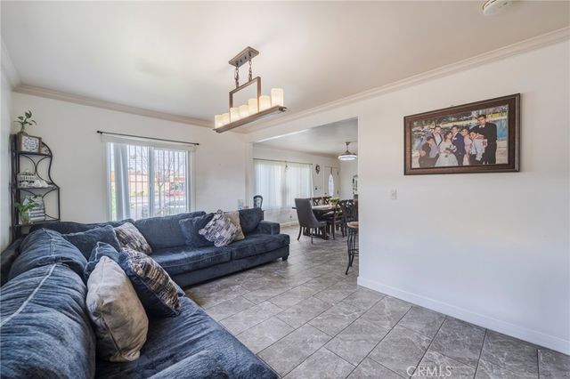 13138 Rosecrans Ave, Norwalk, CA 90650