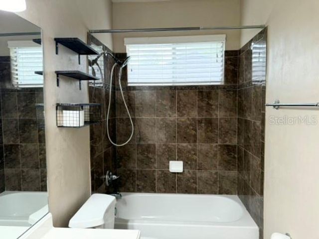 8992 SW 79TH AVENUE, Gainesville, FL 32608