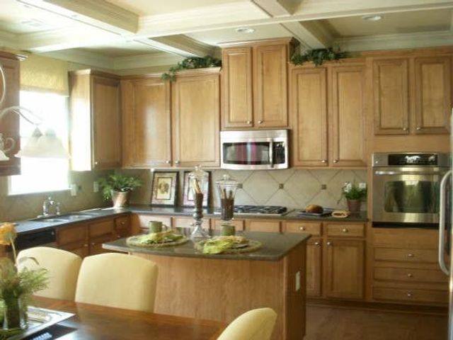 3287 CASTLEBERRY VILLAGE Drive, Cumming, GA 30040