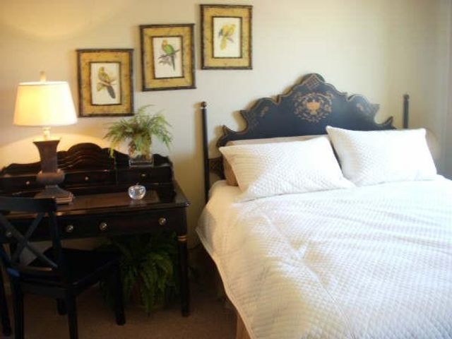 3287 CASTLEBERRY VILLAGE Drive, Cumming, GA 30040