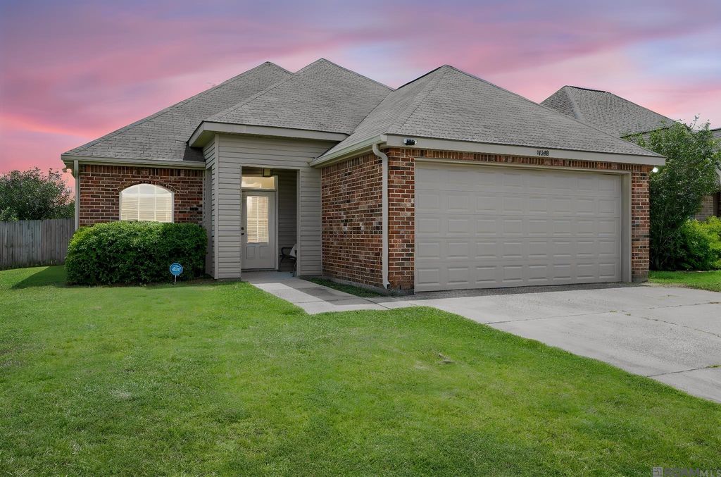 11240 Brander Dr, Hammond, LA 70403