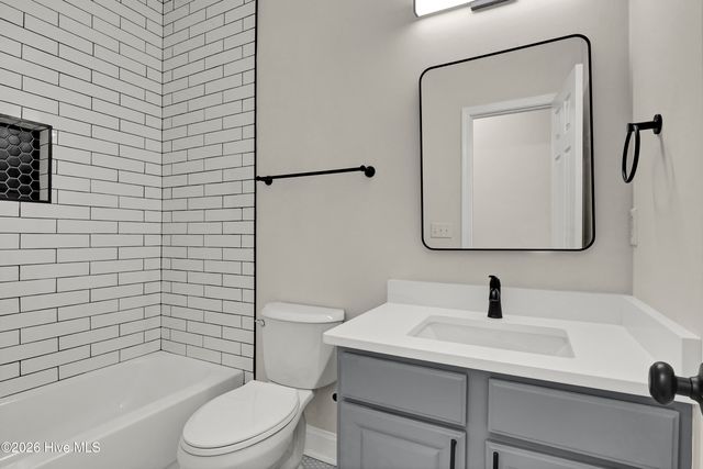 405 S 6th Street 4, Wilmington, NC 28401