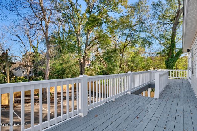 405 S 6th Street 4, Wilmington, NC 28401